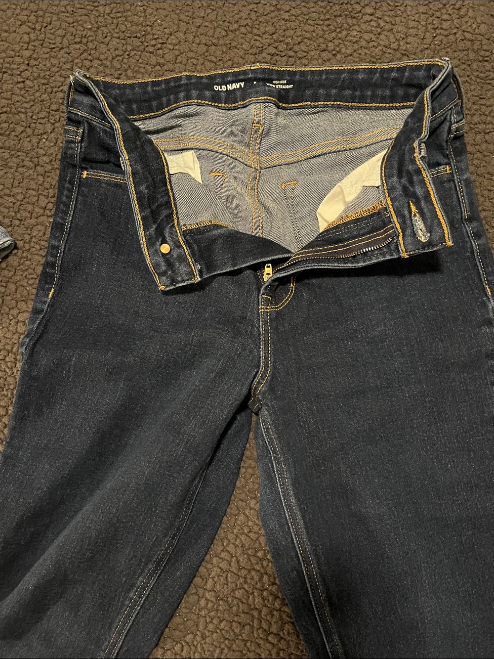 Old Navy women’s Dark Indigo Slim Straight Jeans